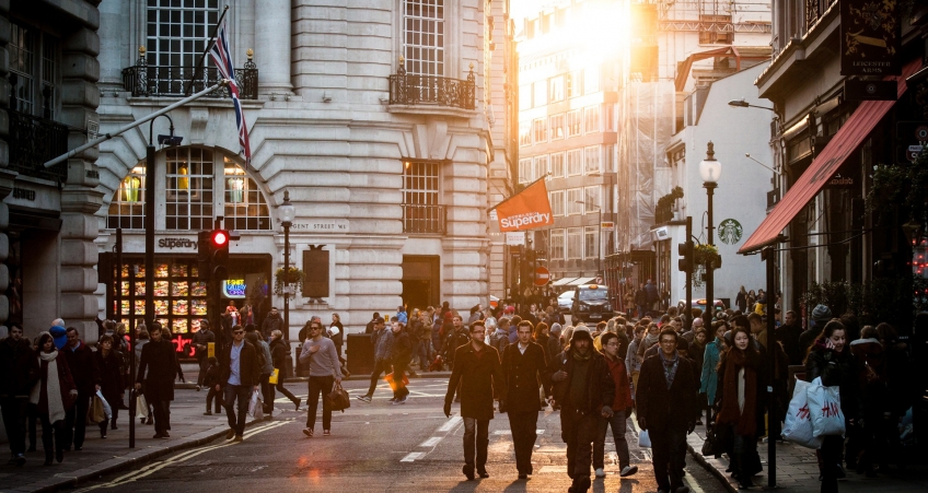 M-Commerce: The mobilisation of UK shoppers